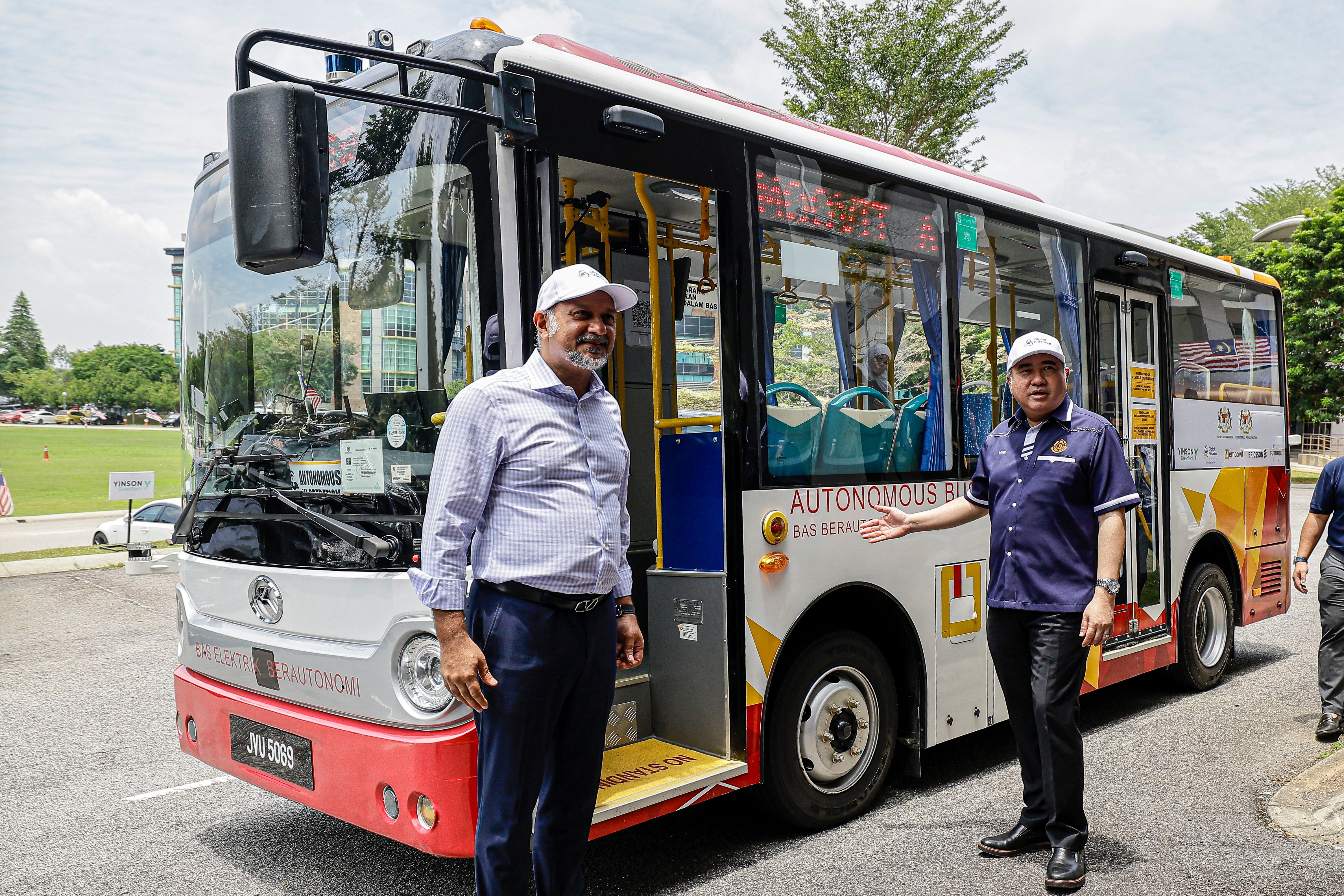 哥宾星：5G自动巴东盟峰会登场 完成1000公里测试923布城试跑