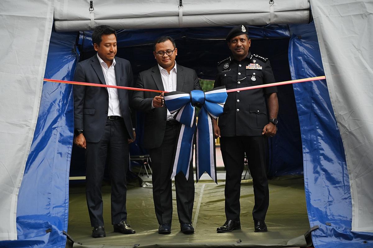 Selangor serah tiga khemah khas dilengkapi internet, berfungsi pusat koordinasi bencana