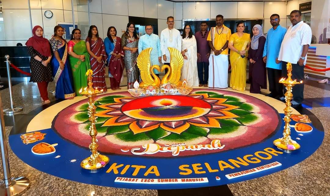 சிலாங்கூர் அரசு தலைமையகத்தில் வண்ணமிகு தீபாவளி கோலம்- மந்திரி பெசார் திறந்து வைத்தார்