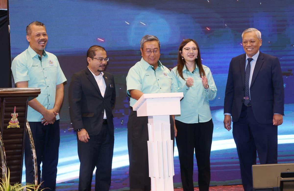 专家建议修订雇佣法令  雪政府欢迎提供“压力假”