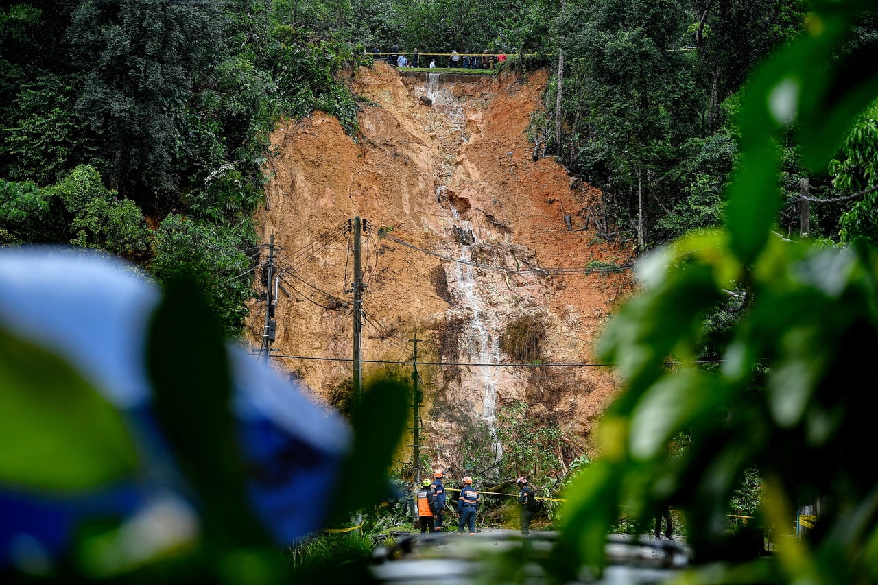 Taman Melawati landslide: Residents to be allowed home from 6pm onwards