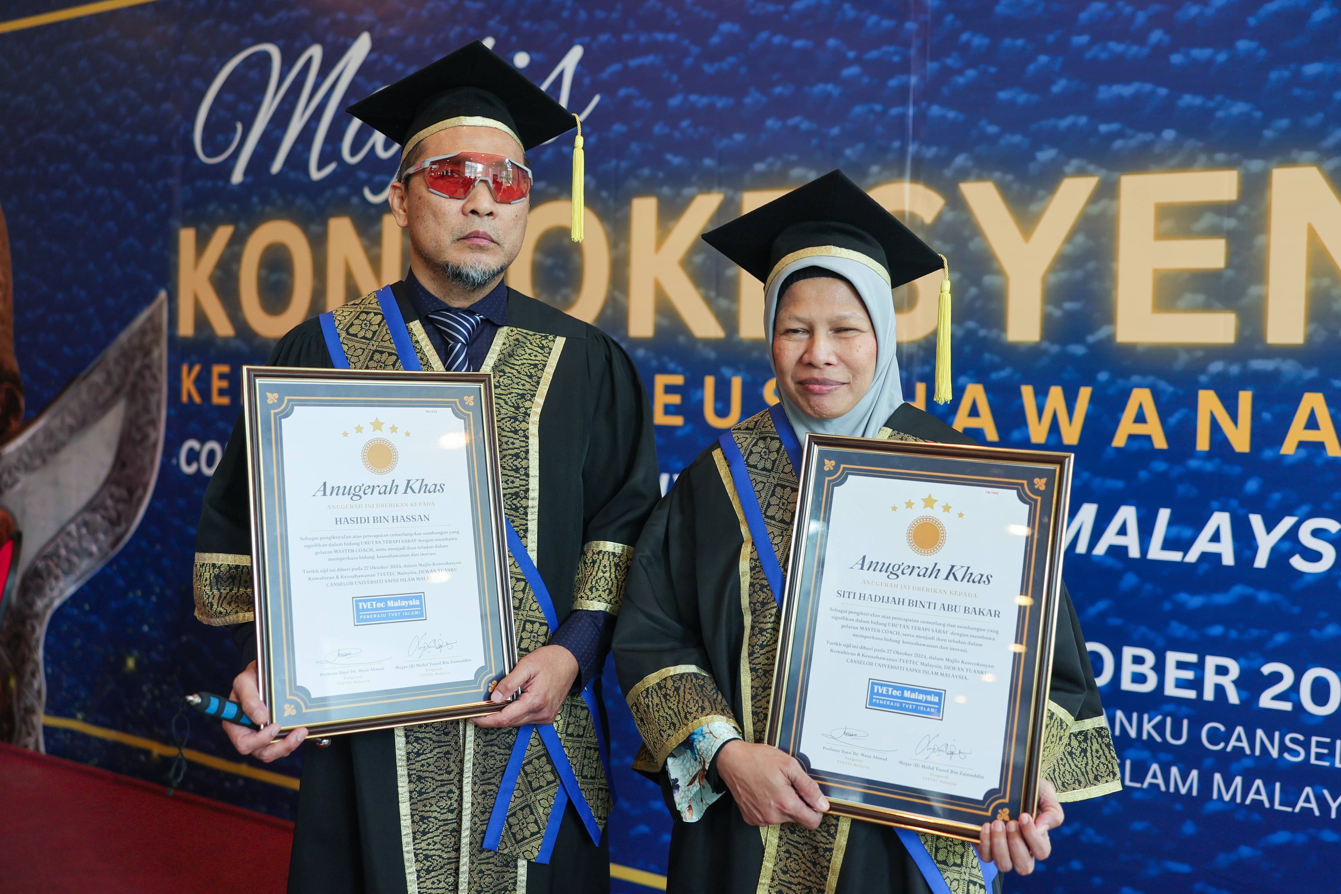 Kekurangan fizikal bukan halangan usahawan cacat penglihatan capai kejayaan