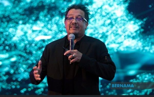 沙扎里蓝利任首相办公室媒体顾问