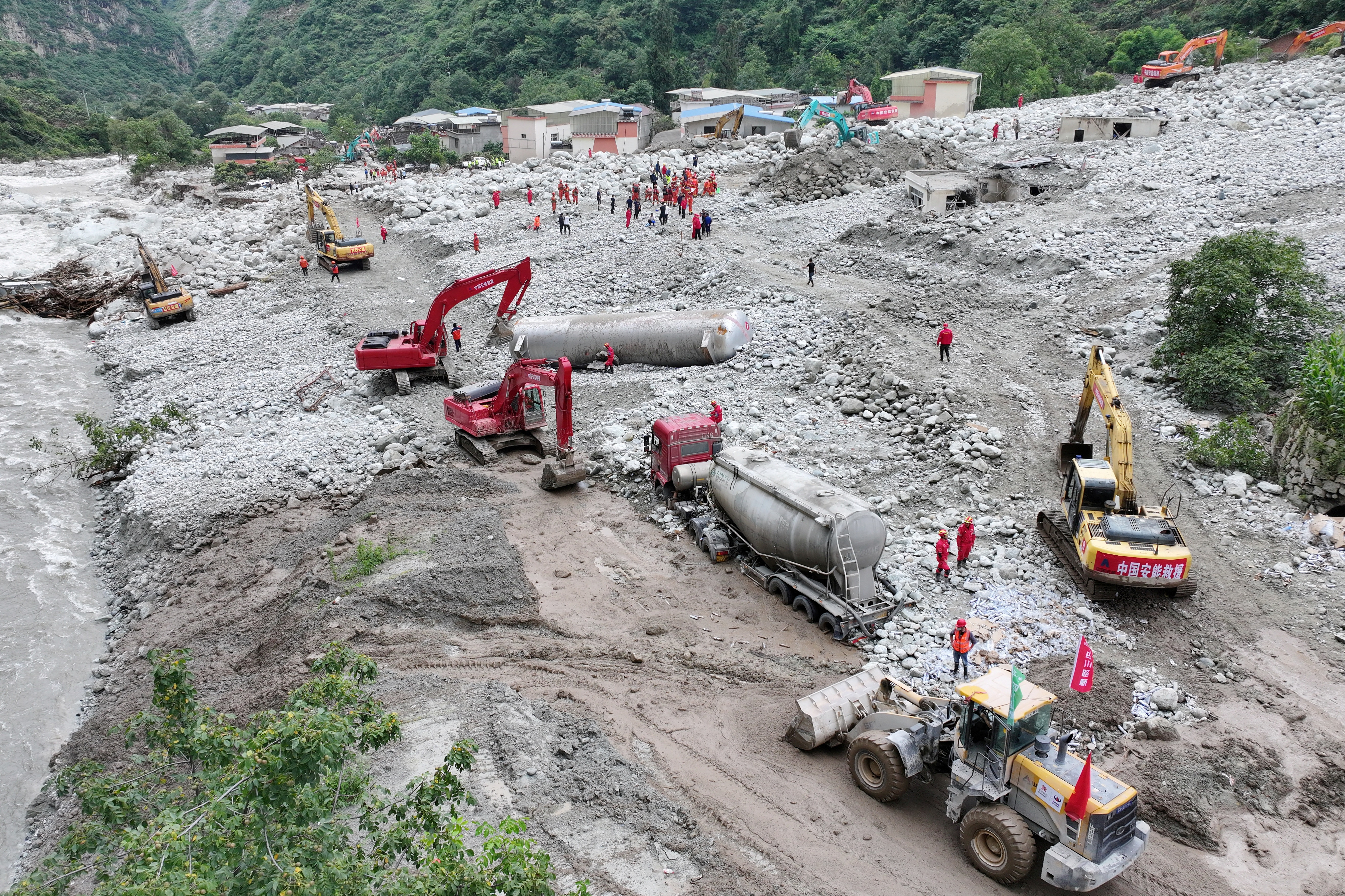 China's third-quarter economic losses from natural calamities surge