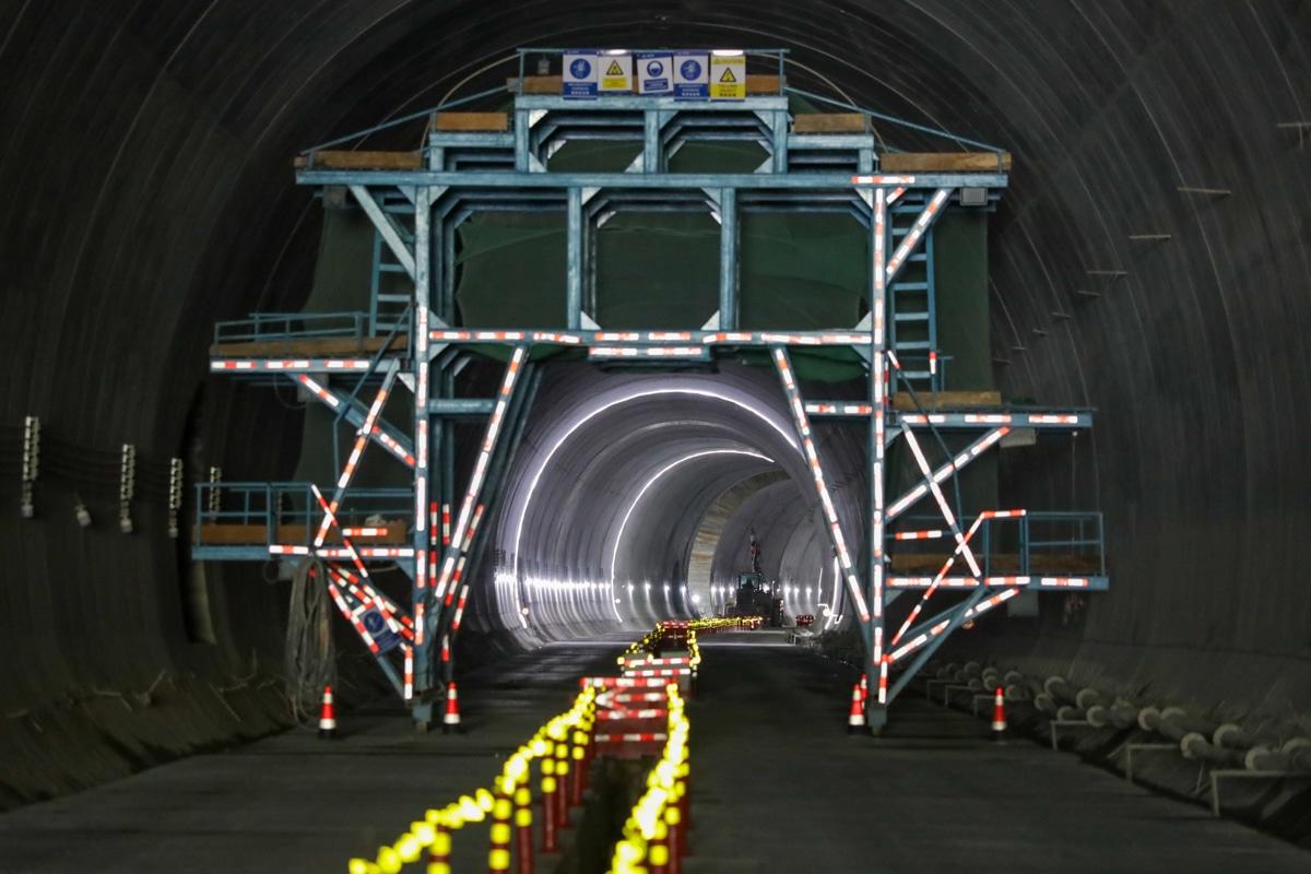 First ECRL electric trains, locomotives to arrive by year-end — MRL