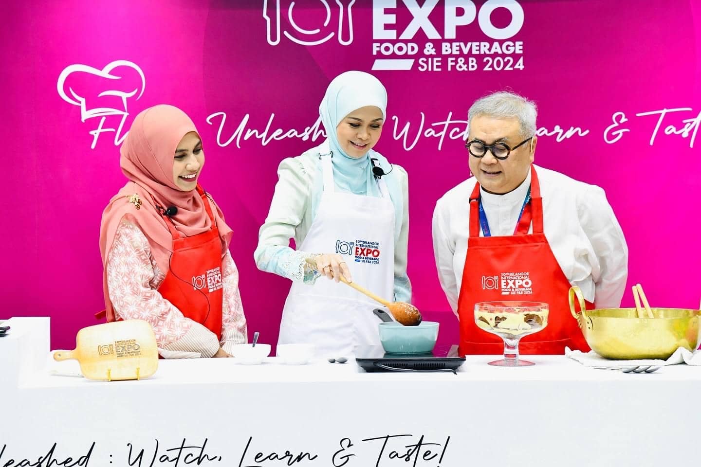 Tengku Permaisuri berkenan persembah demonstrasi masakan di SIBS