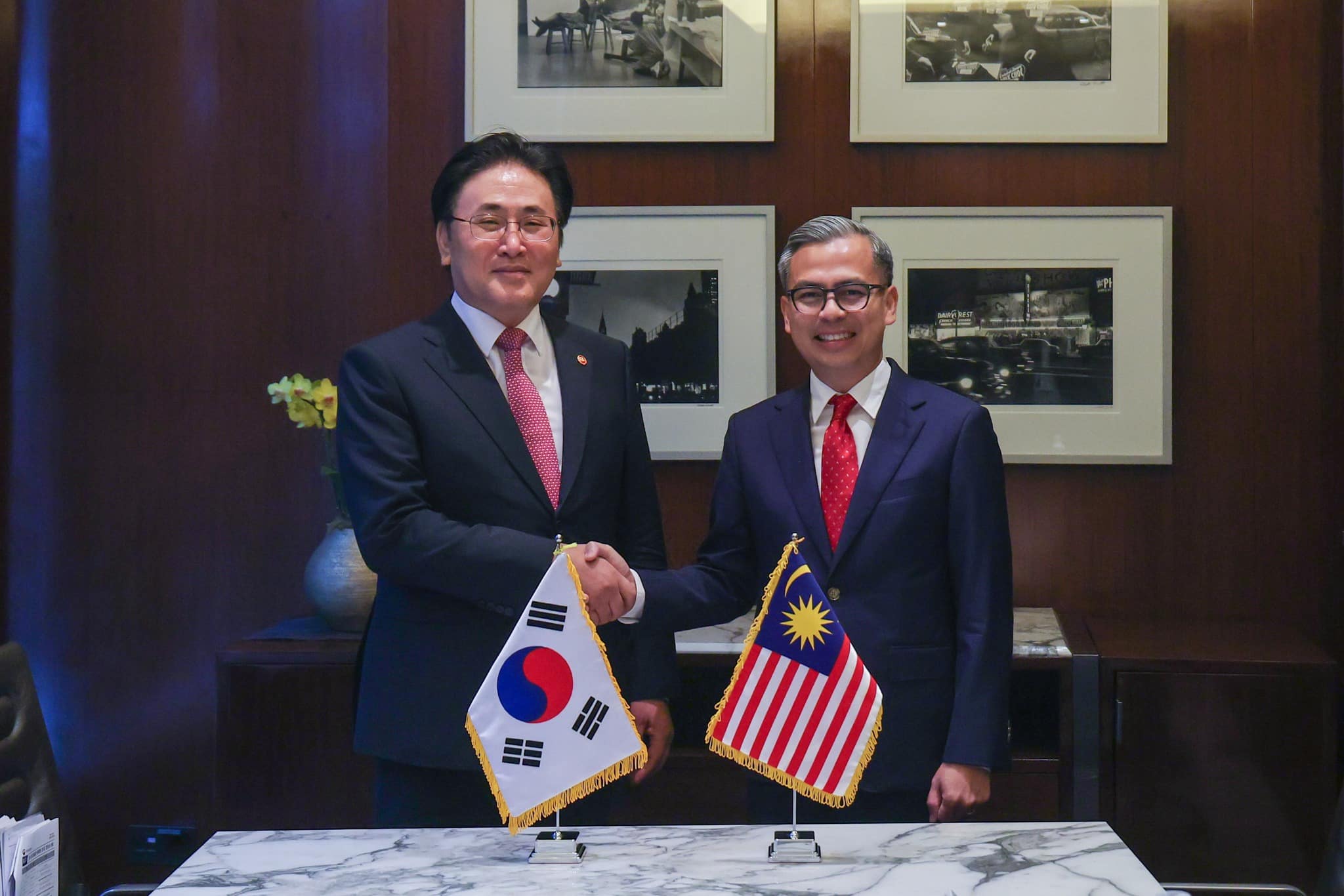 Malaysia, South Korea aim to enhance ICT MoU, focus on AI tech