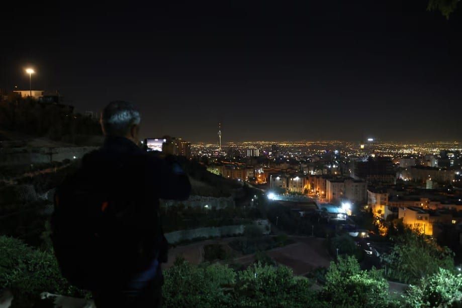 Iran pintas serangan udara Israel sasar pusat ketenteraan di Tehran