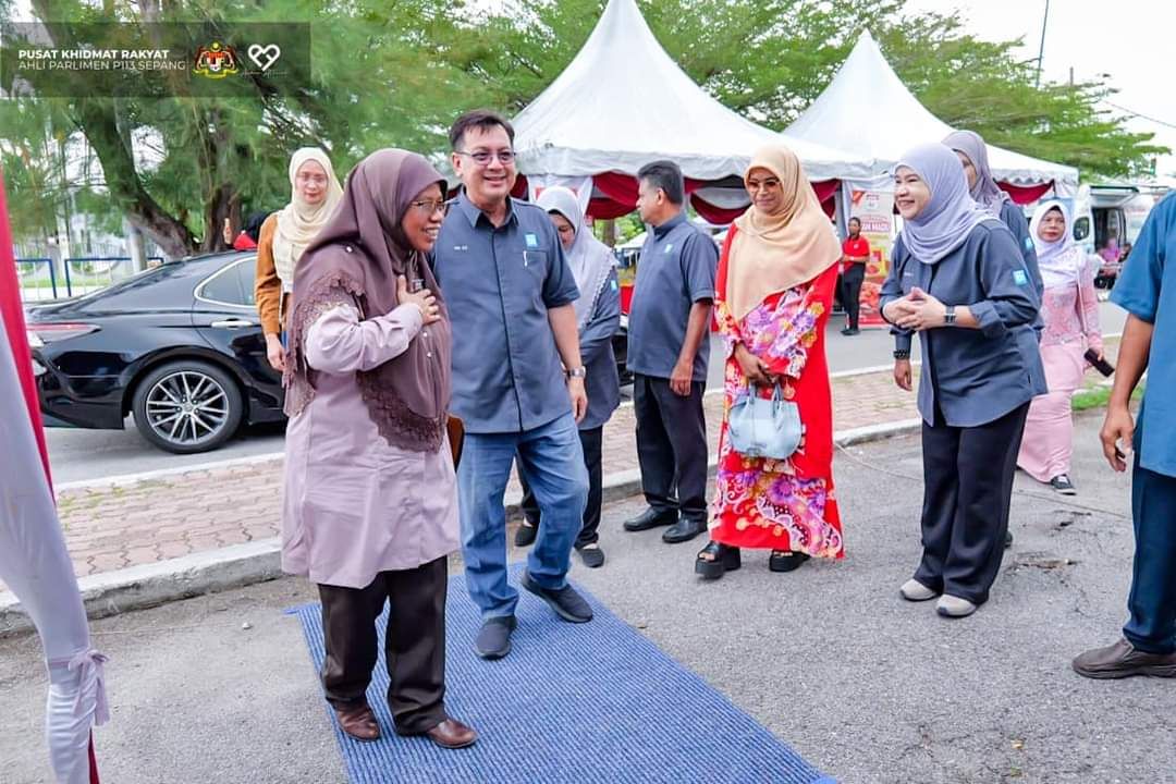 马新社领养甘榜峇都拉勿  助政府传播真实资讯议