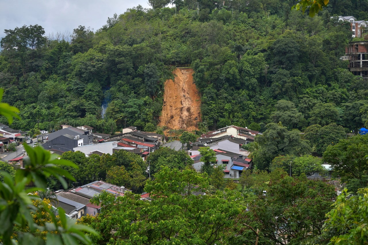 Soil nailing method proposed for Taman Melawati landslide repair