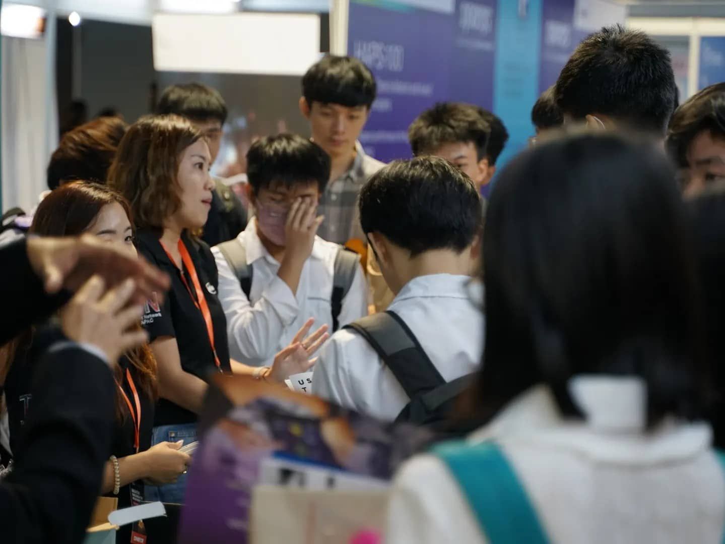 推介青年社会经济赋能蓝图 放眼2030年啃老族比例降至8.9%