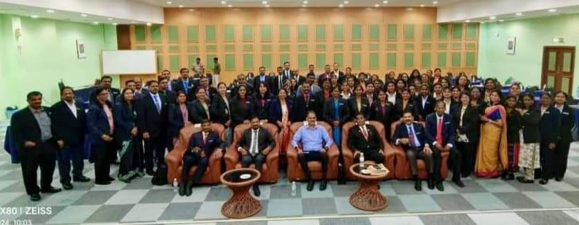 சிலாங்கூர் மாநில தமிழ்ப்பள்ளி தலைமையாசிரியர் மன்றக் கூட்டத்தை  பாப்பாராய்டு தொடக்கி வைத்தார்