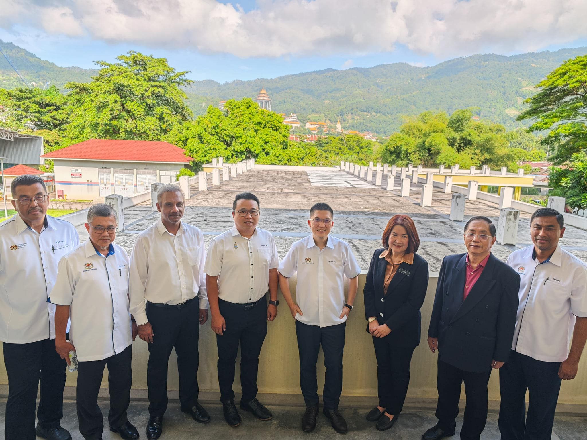 教部今年共拨13万予桥南华小  黄家和：增建工程竣工后实施单班制