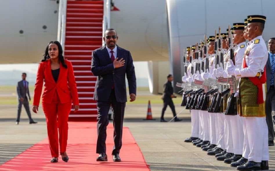 埃塞俄比亚总理出席官方欢迎仪式