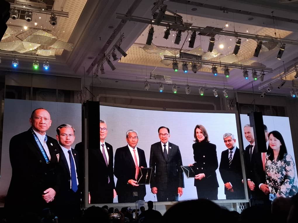 谷歌数据中心成绿色新标杆  扎夫鲁：政府拟推耗能指南