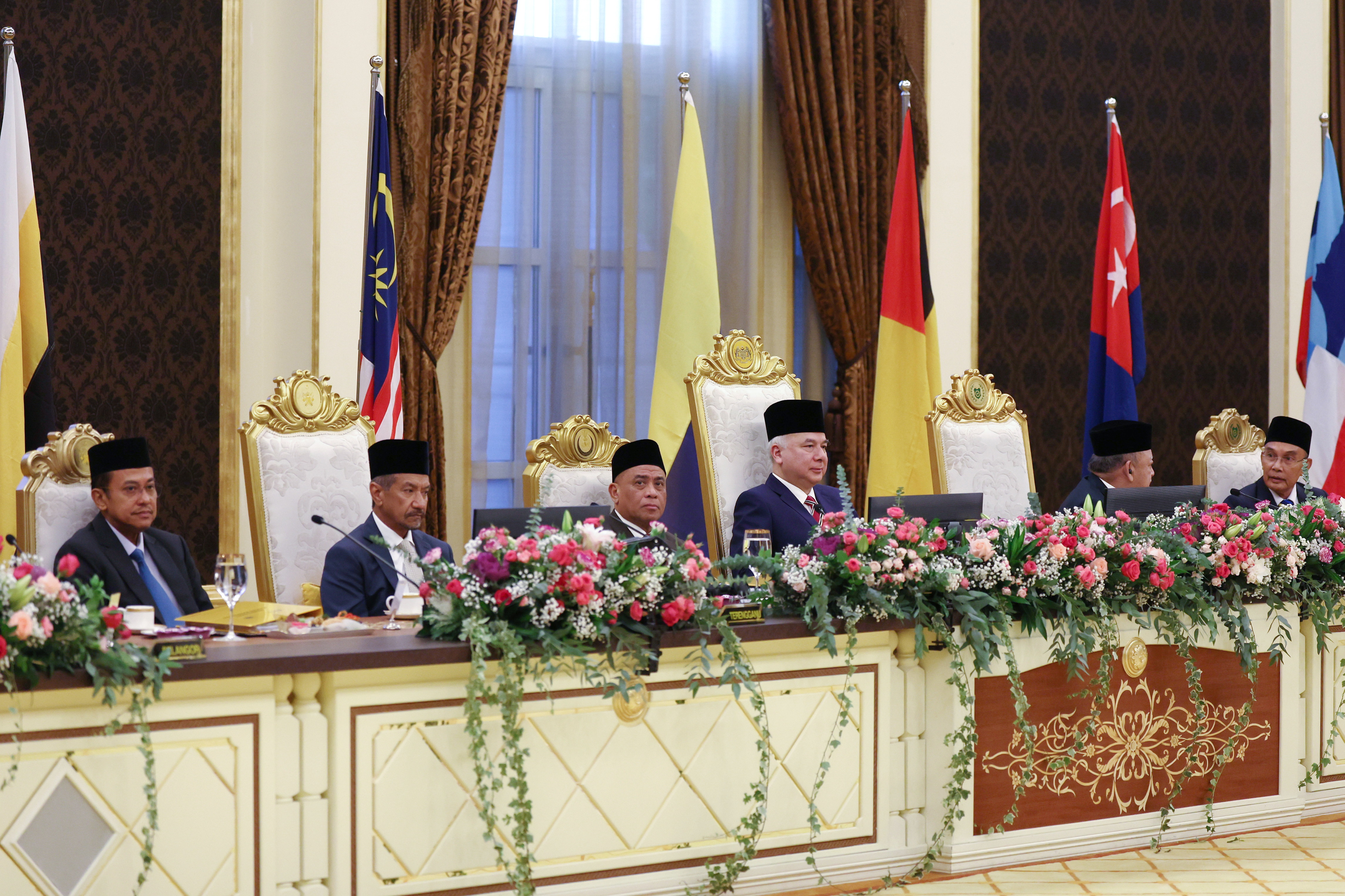 Perak Sultan presides over 267th Conference of Rulers meeting