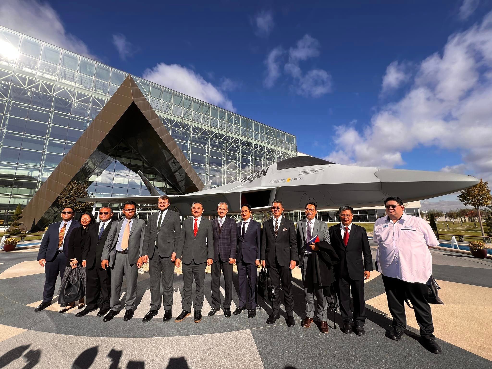 黄思汉率团与土耳其航空科技公司交流    冀吸引高科技投资.巩固雪新兴科技地位