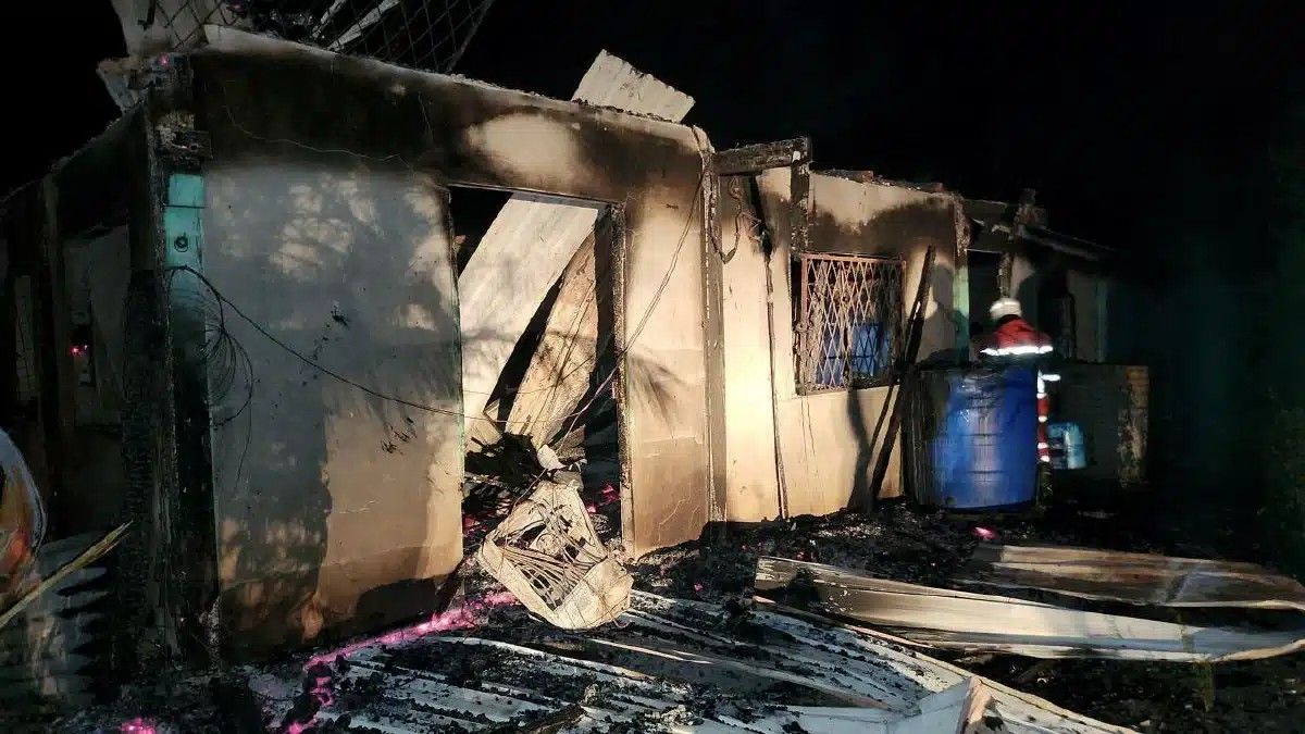 老妇住家失火被烧死