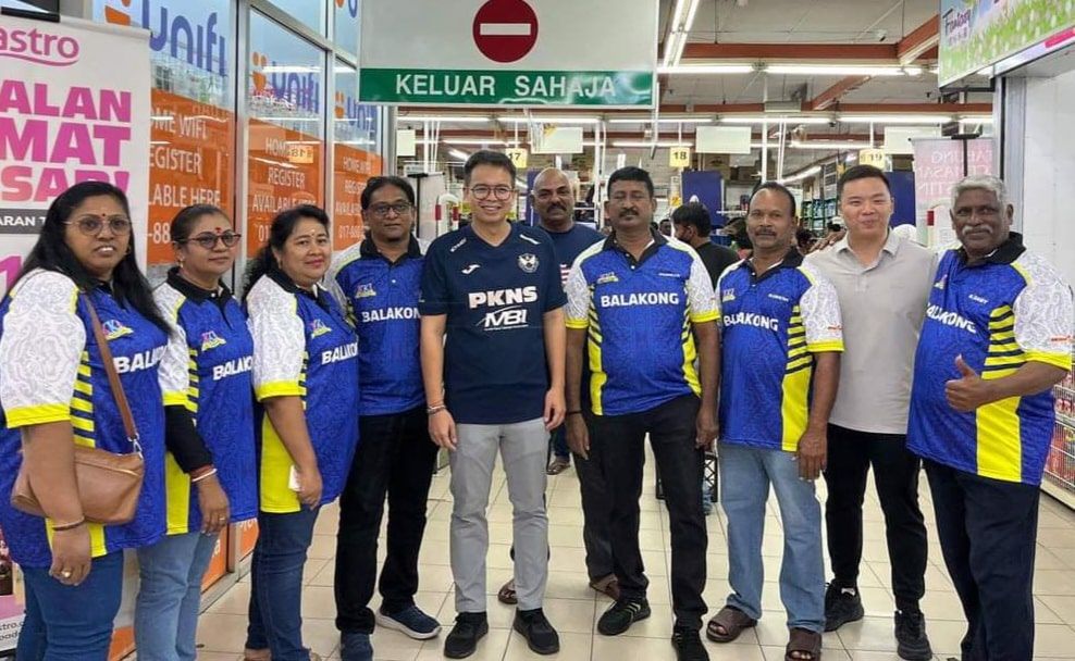 பலாக்கோங் வட்டார இந்தியர்களுக்கு தீபாவளி பற்றுச் சீட்டுகள் விநியோகம்!