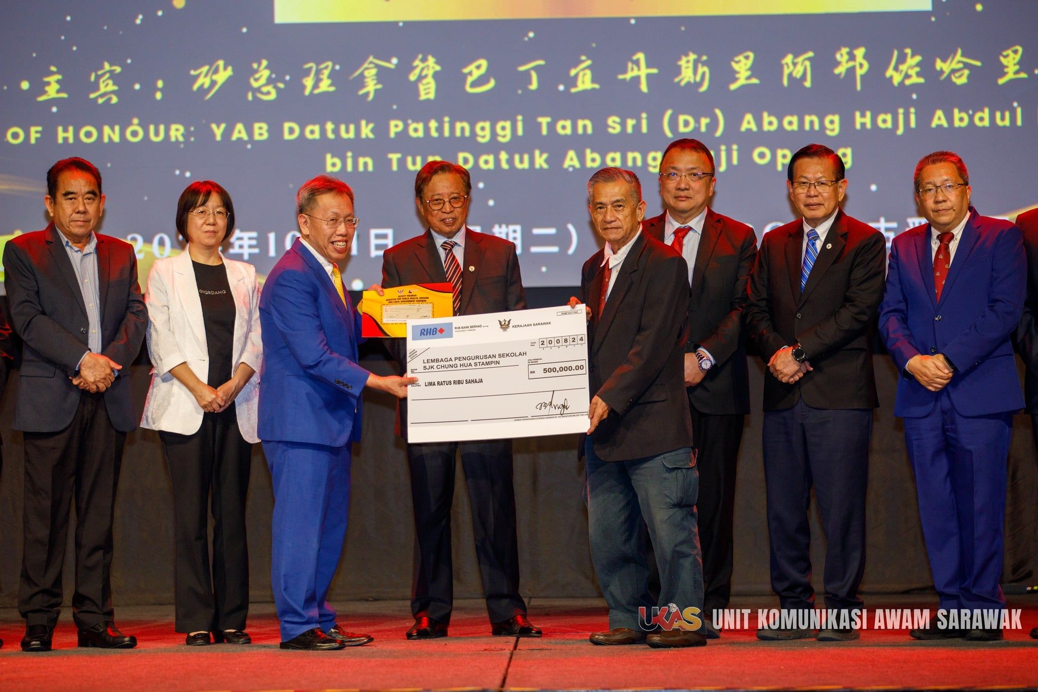 阿邦佐：华校拨款今年加码至2200万   统考生2026免费入州立大学