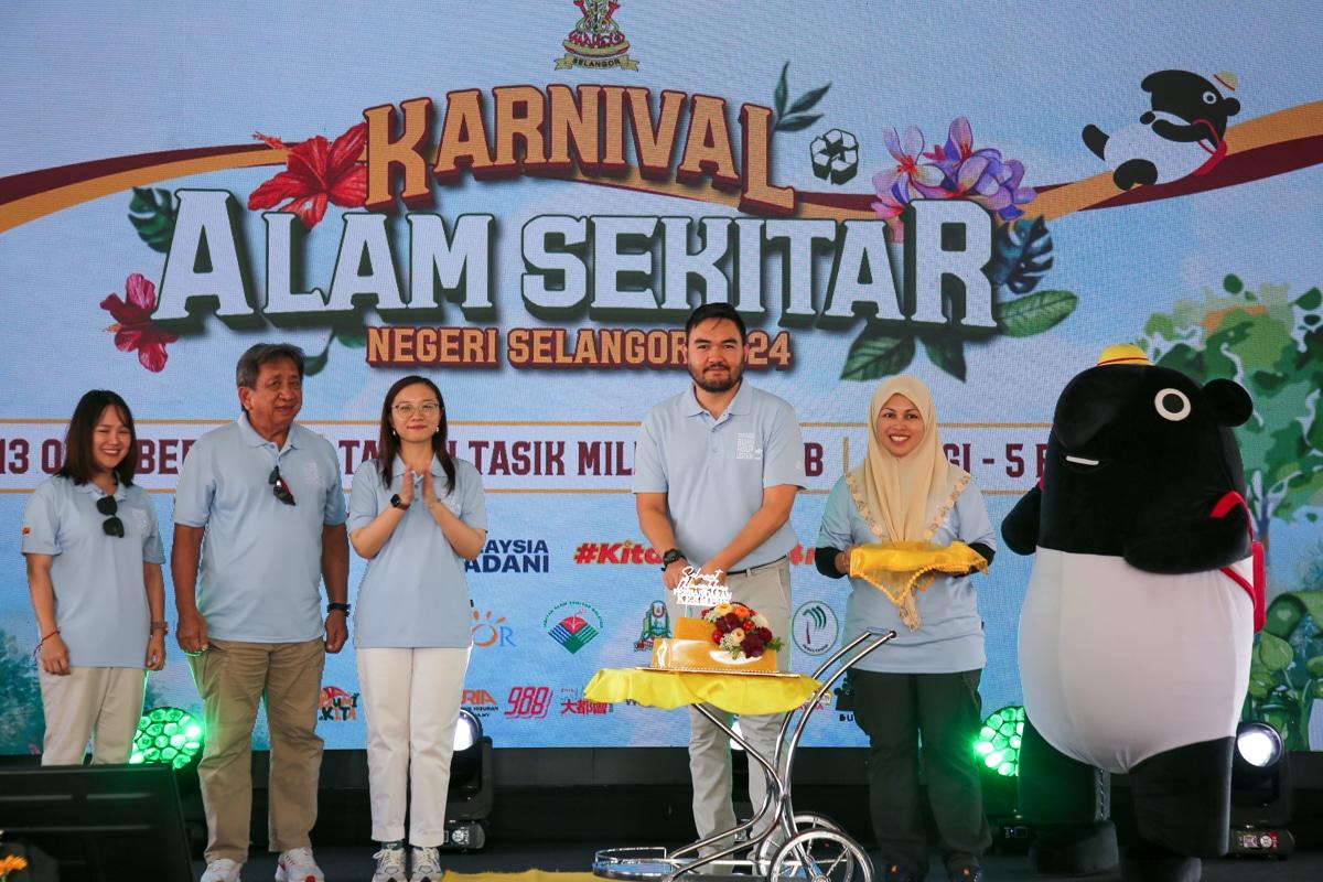 Caj 20 sen beg plastik bantu Selangor pelihara alam sekitar
