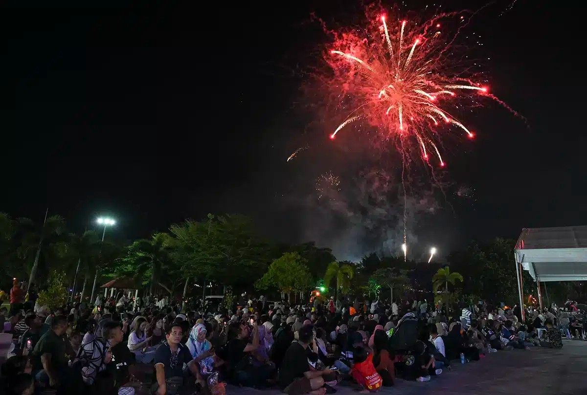 8,000க்கும் மேற்பட்ட வருகையாளர்கள்கிள்ளான் மாநகராட்சி கார்னிவலில் கலந்து கொண்டனர்