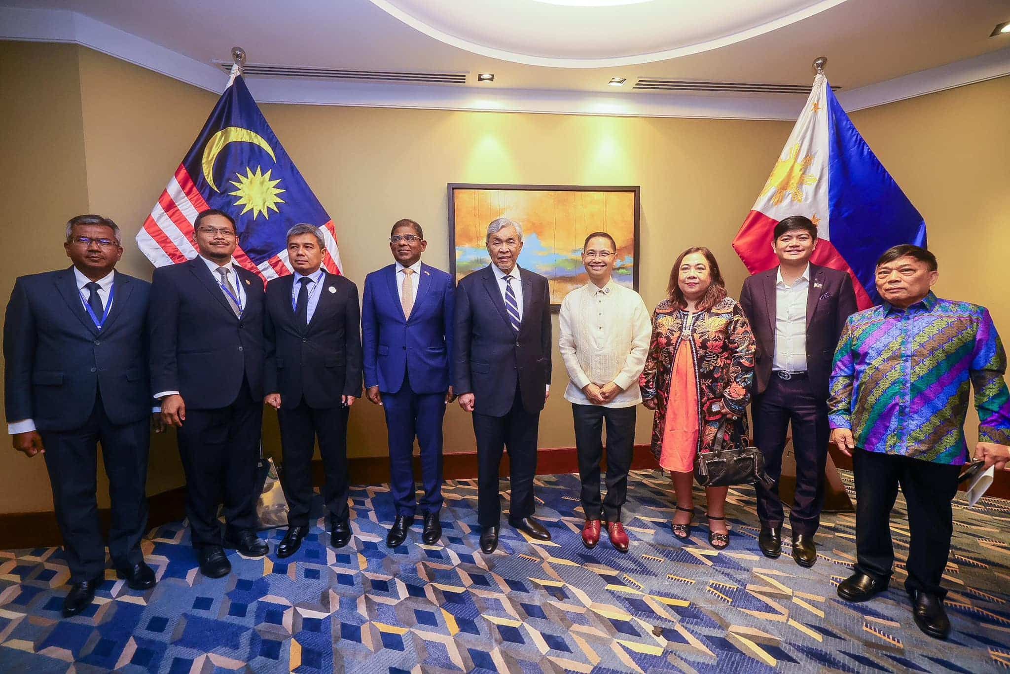 马菲聚焦技职教育清真产业 继续金融合作促进区域经济