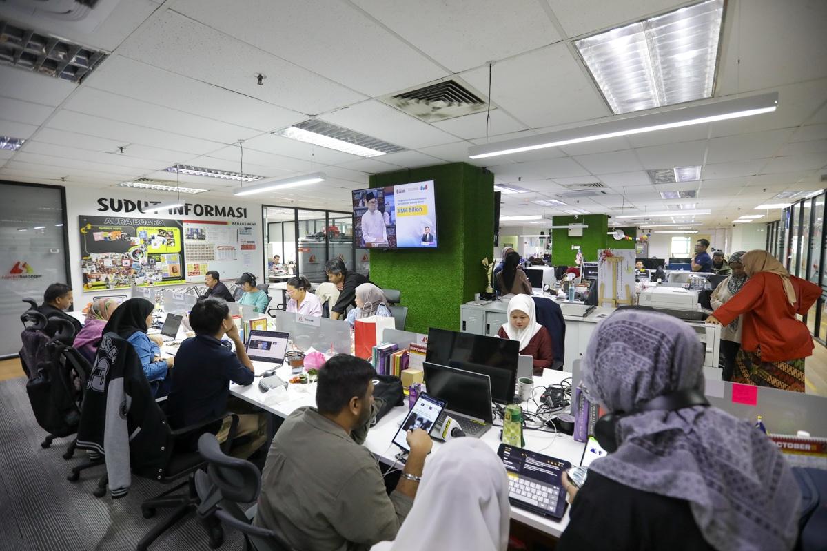 Sakit belakang, tekanan kerja meningkat akibat persekitaran tidak selesa