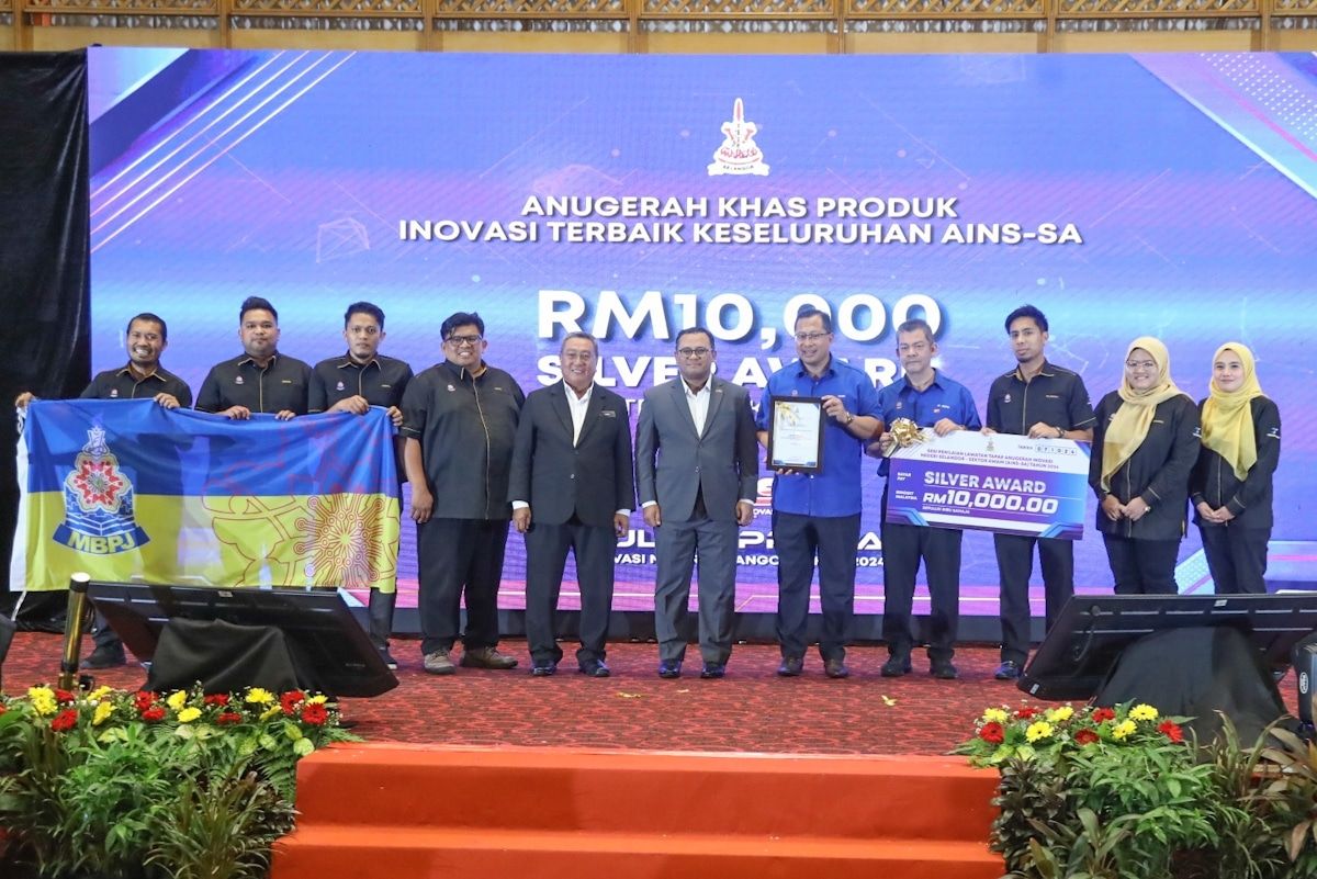 雪政府提供逾20万奖掖  鼓励学生公务员敢于创新