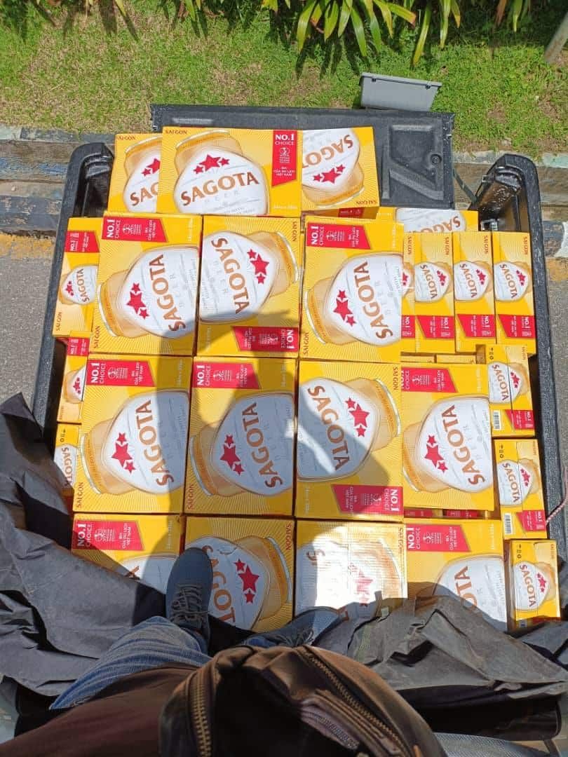 男子涉嫌走私烈酒被捕