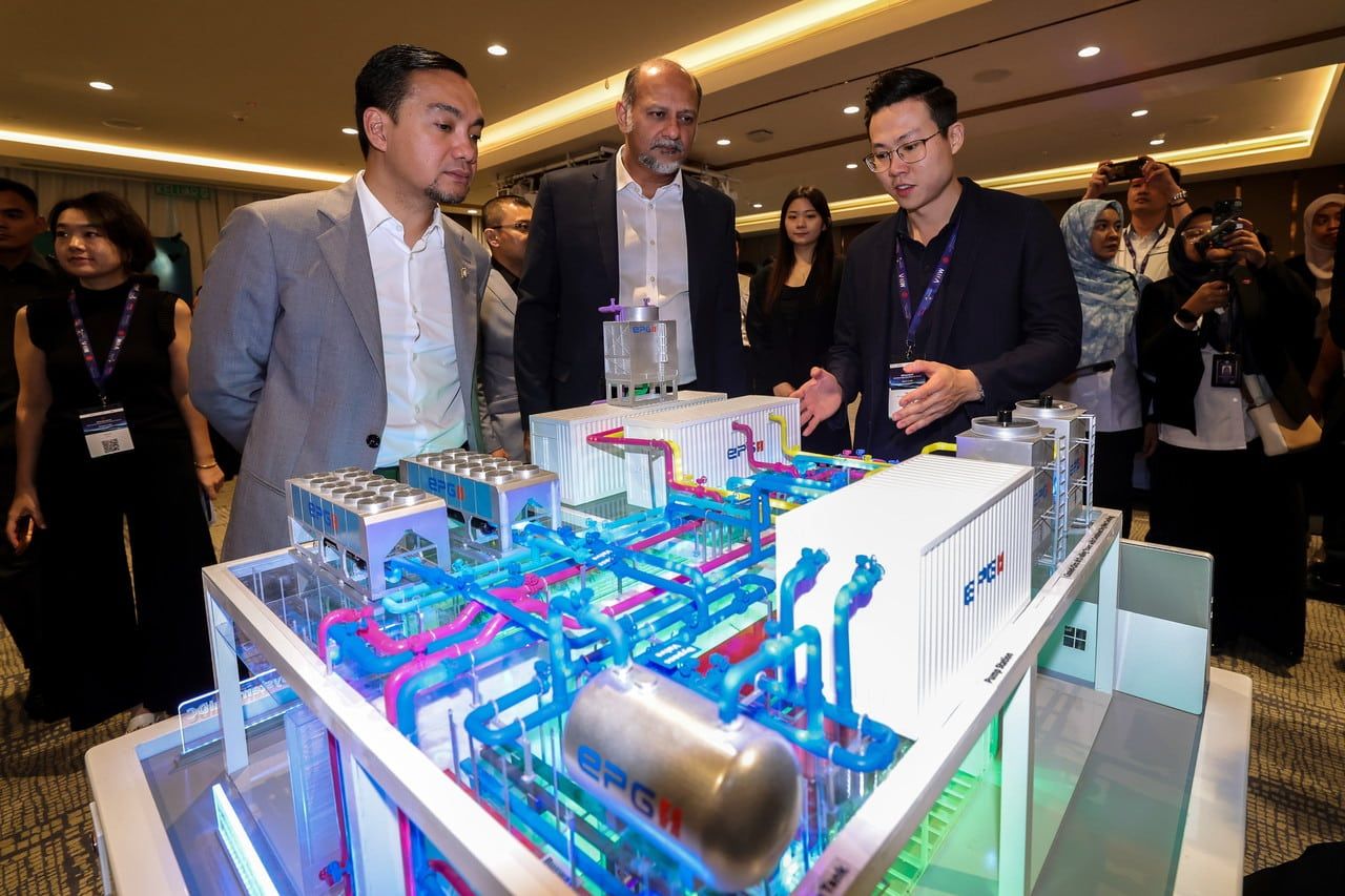 首相12月12日推介国家AI办公室