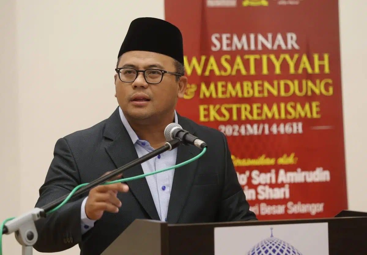 阿米鲁丁促教育工作者  向学生灌输中庸价值