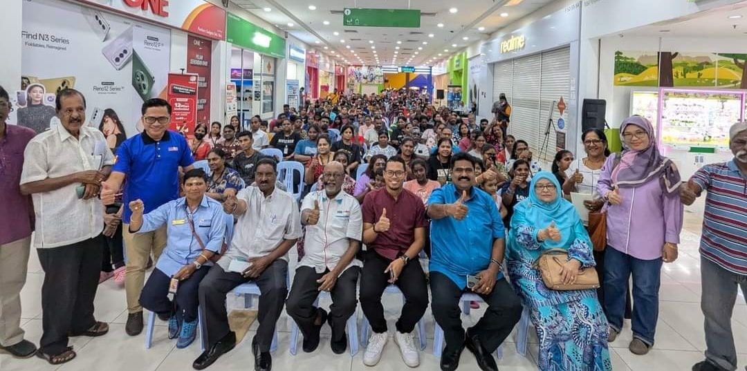 கோத்தா டாமன்சாரா தொகுதியில் 400 பேர் தீபாவளி பற்றுச் சீட்டுகளைப் பெற்றனர்