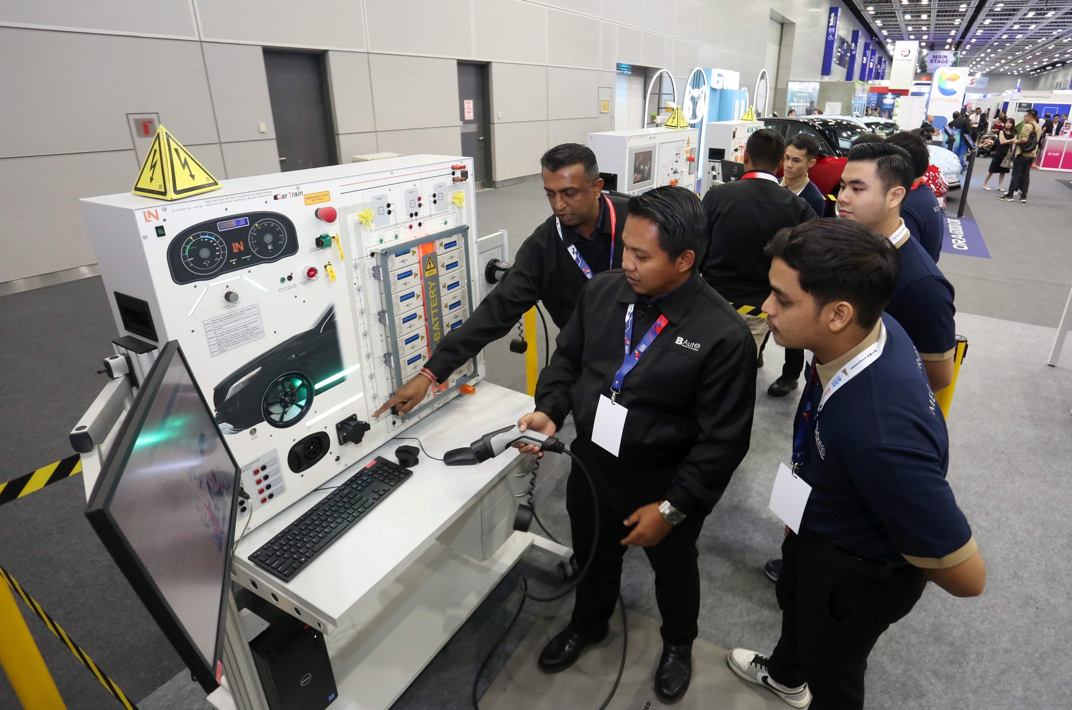 Dana khusus teroka bidang pengajian baharu, seiring keperluan industri