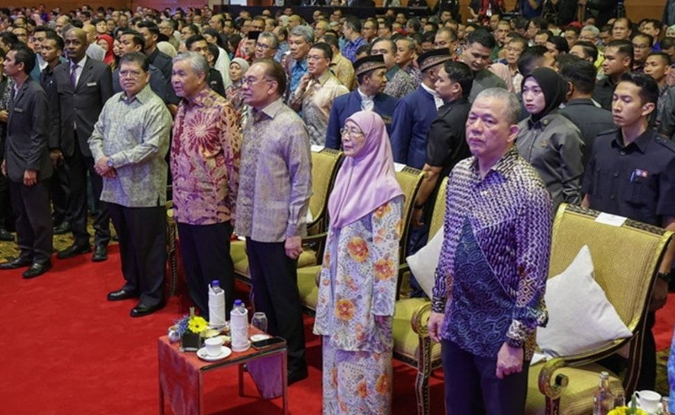 中央与州政府经常协商 法迪拉：携手解决问题