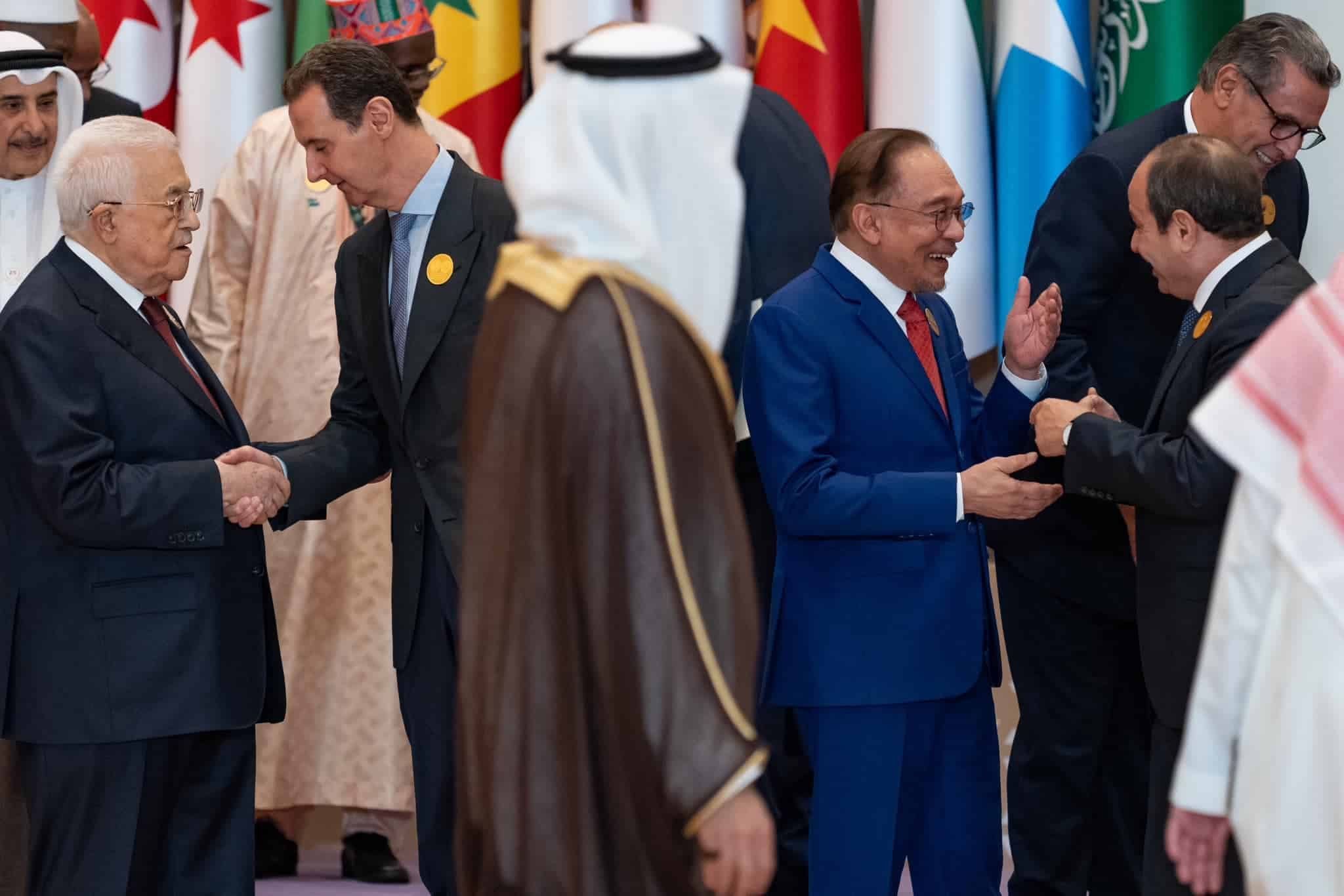 安华：拟办大马沙地首次外长级协调会议