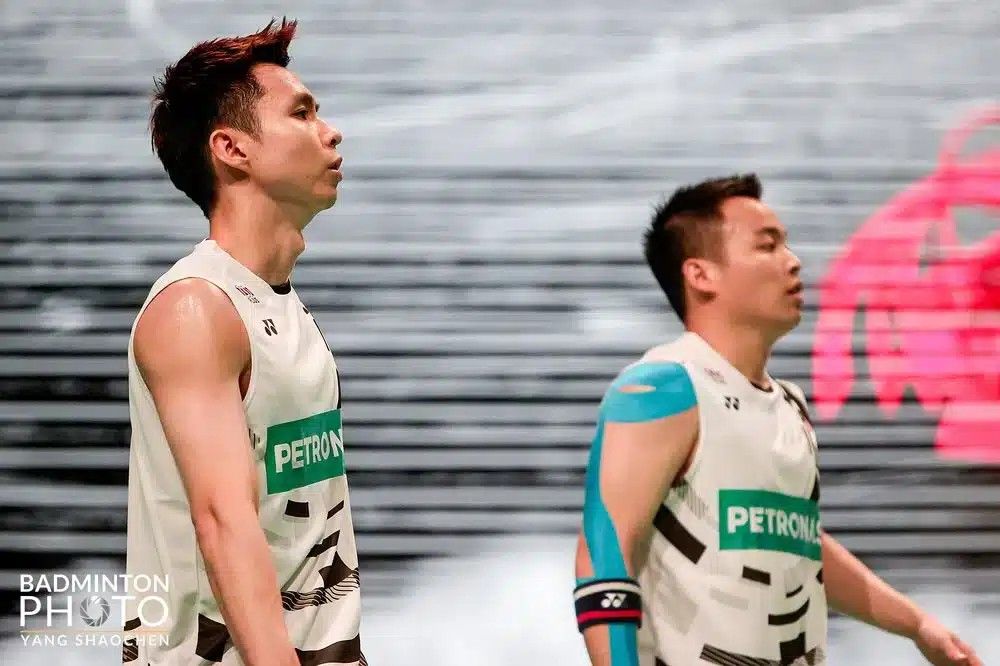 கொரியா மாஸ்டர்ஸ்  வழி-   ஏரோன்-வூய் யிக் இந்த பருவத்தின் முதல் பட்டத்தை வென்றனர், 