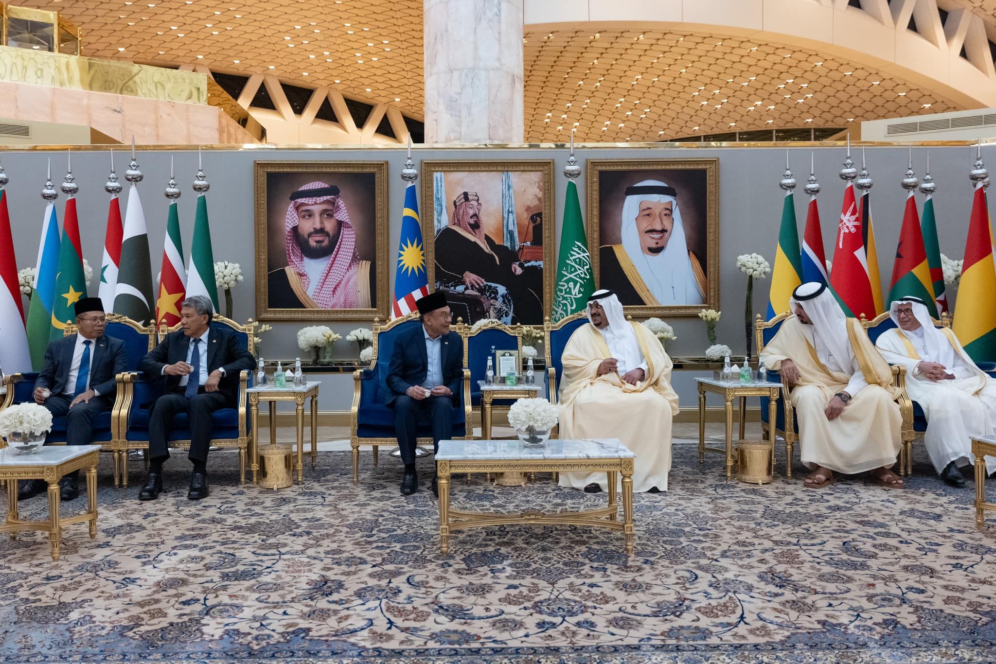 Pemimpin Arab, Islam hadiri sidang tergempar tangani krisis Timur Tengah