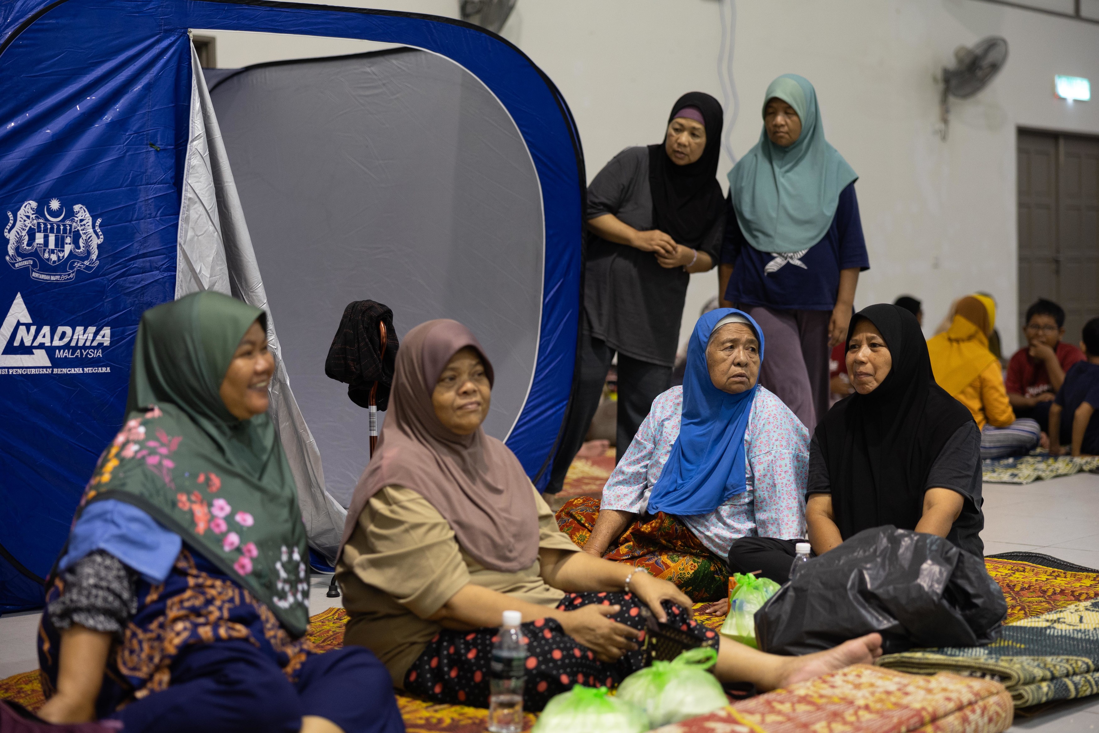 Floods: NGOs, private sector advised to consult JKM, Nadma for aid distribution
