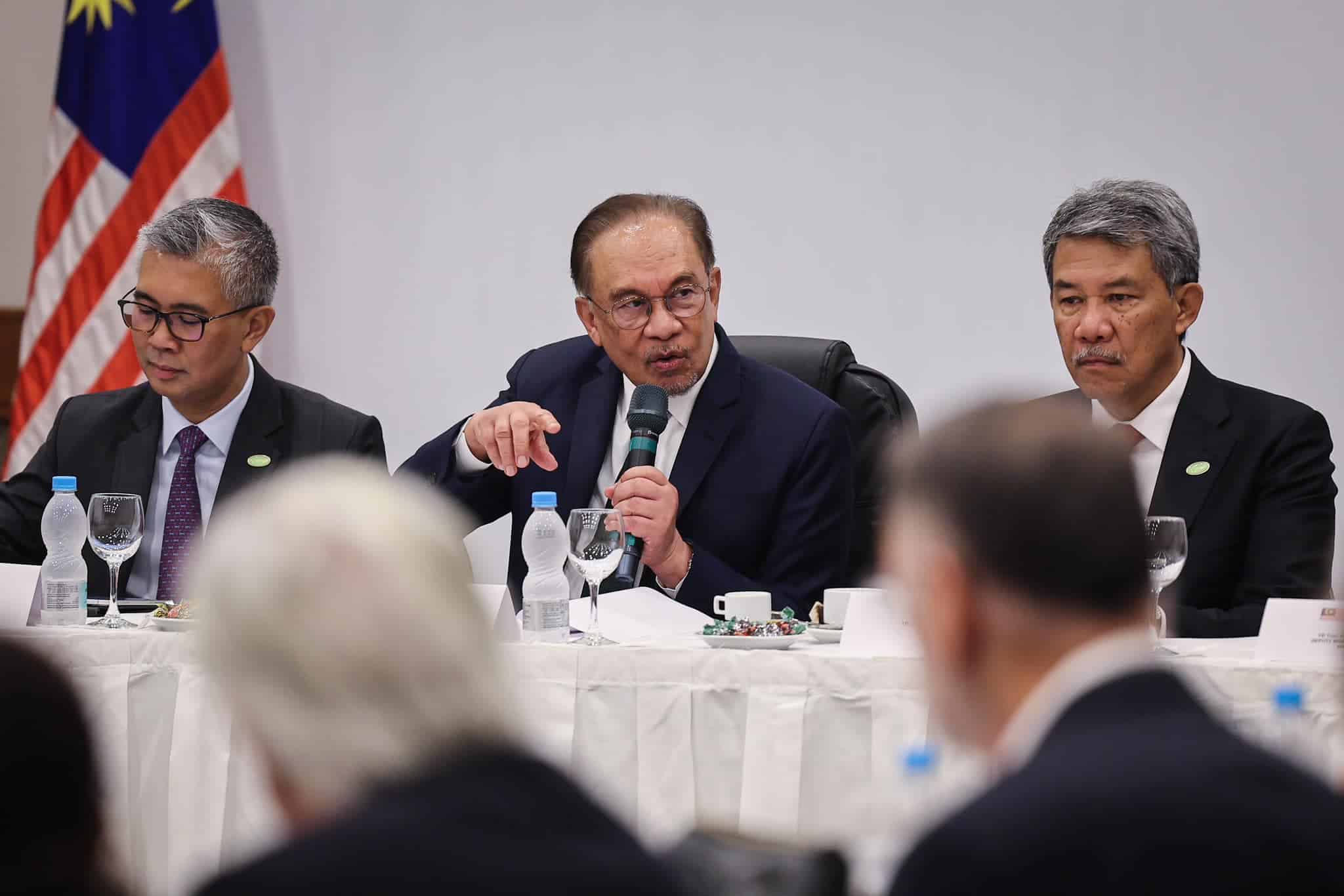 Helicopter leasing for govt now more transparent, says Anwar