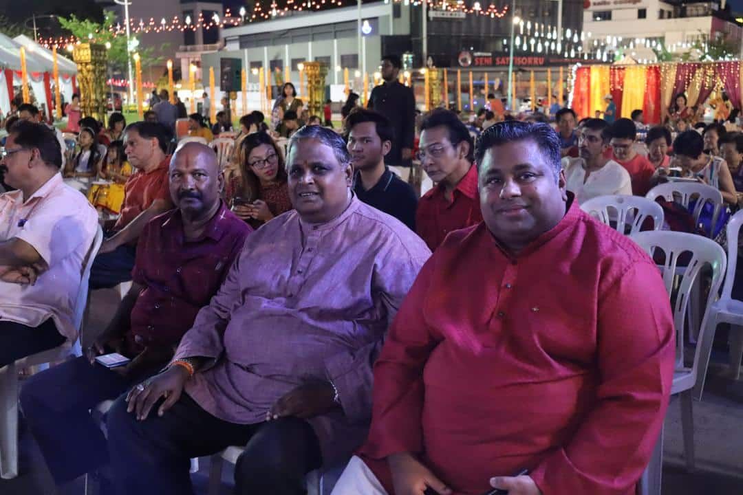 புக்கிட் காசிங் தொகுதியின் தீபாவளி பொது உபசரிப்பில் 1,500 பேர் பங்கேற்பு