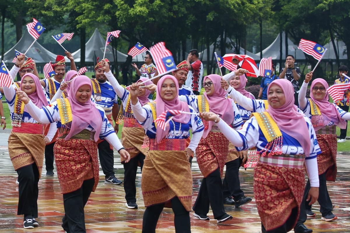 Jalur Gemilang: Simbol maruah negara, bukan sekadar kain berwarna