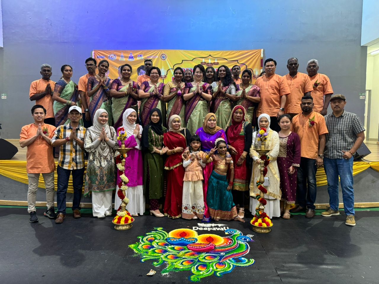 புக்கிட் லஞ்சான் சட்டமன்றத் தொகுதியின் தீபாவளி திறந்த இல்ல உபசரிப்பு!