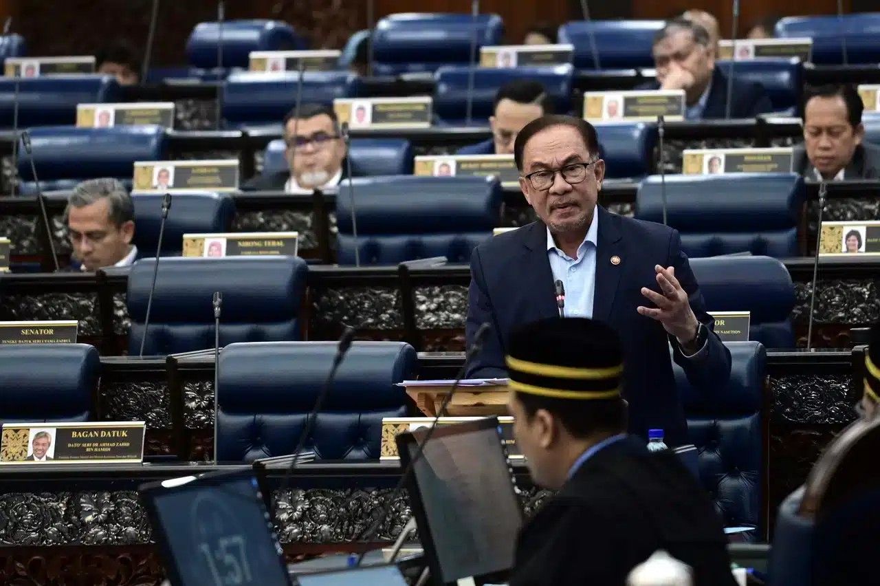 ஹெலிகாப்டர் குத்தகை முறை வெளிப்படையானது - பிரதமர் கருத்து