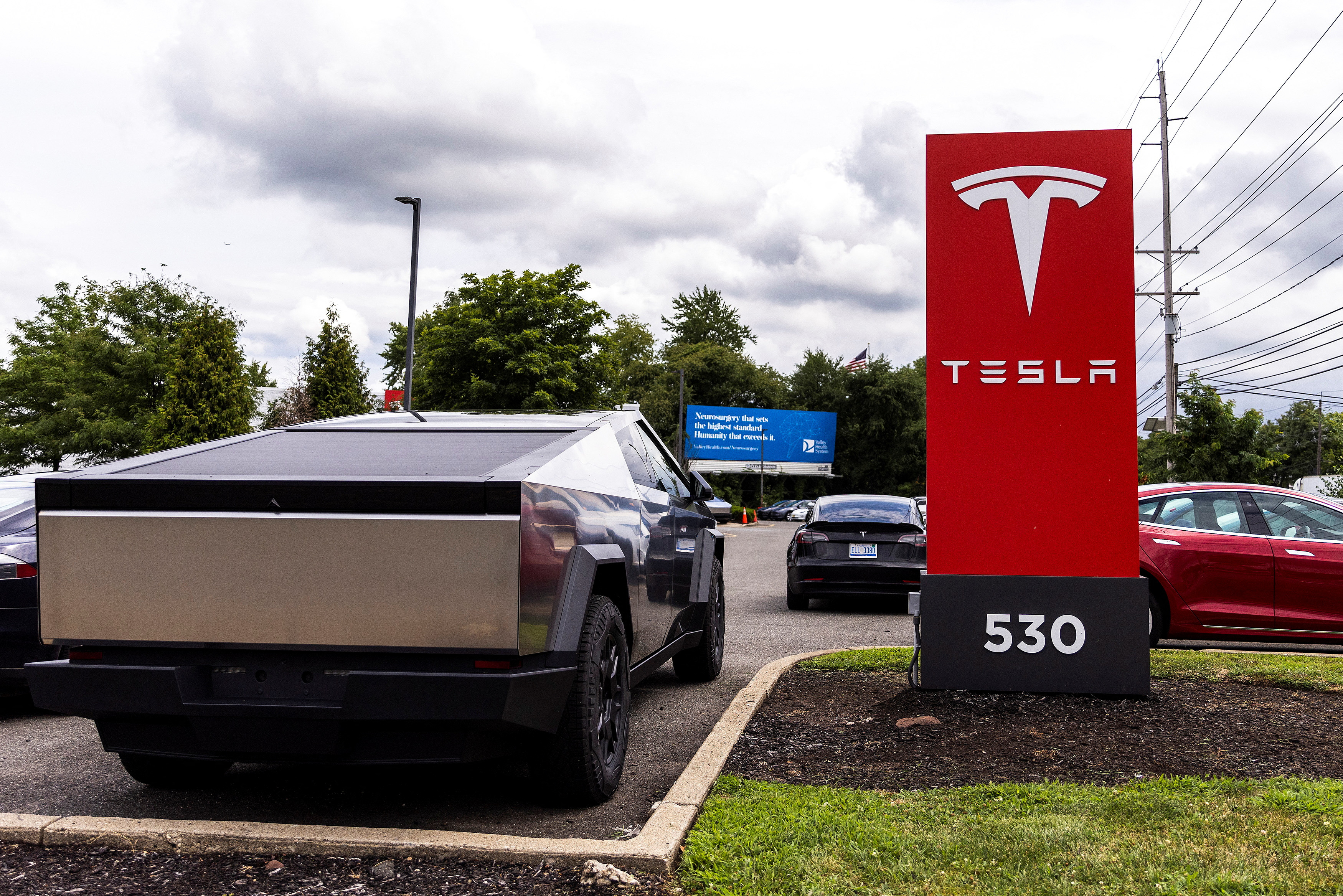 Tesla recalls over 2,400 Cybertrucks in sixth callback this year