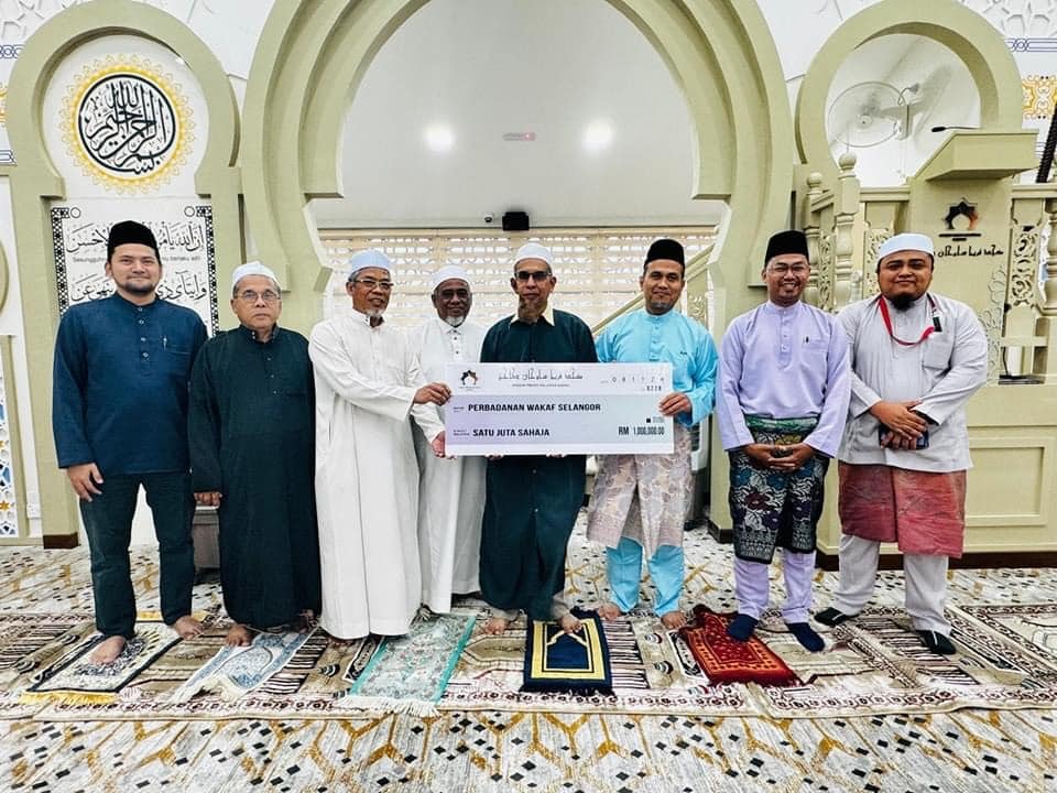 Wakaf Selangor salur RM1 juta bantu operasi masjid