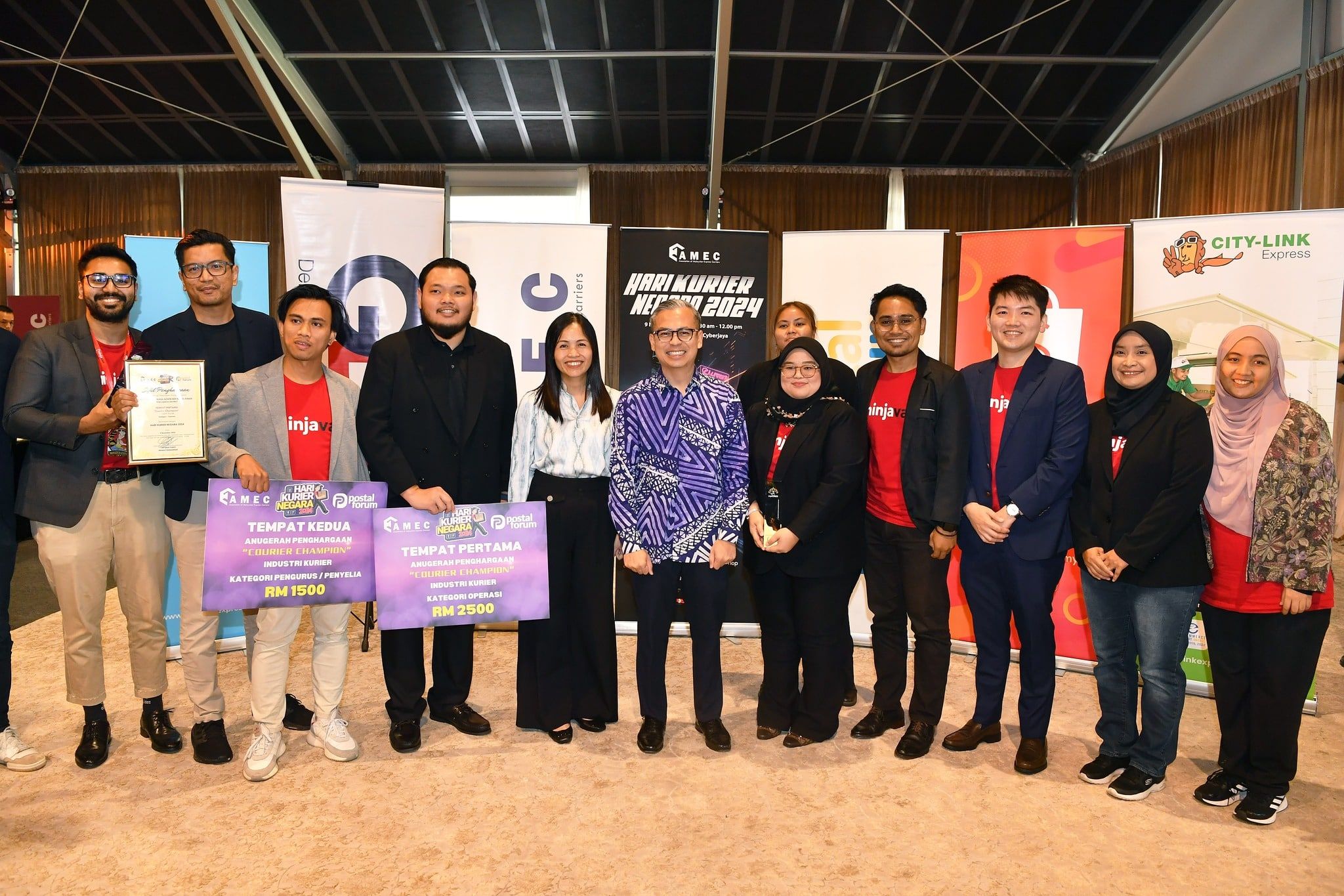 法米：放眼25万人参与昌明政府两周年庆典