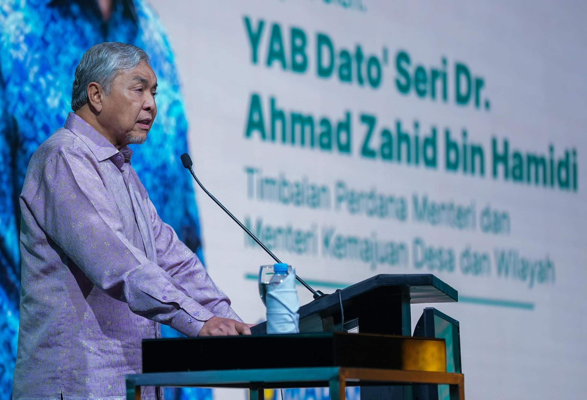 Zahid moots BSN loan for TVET studies