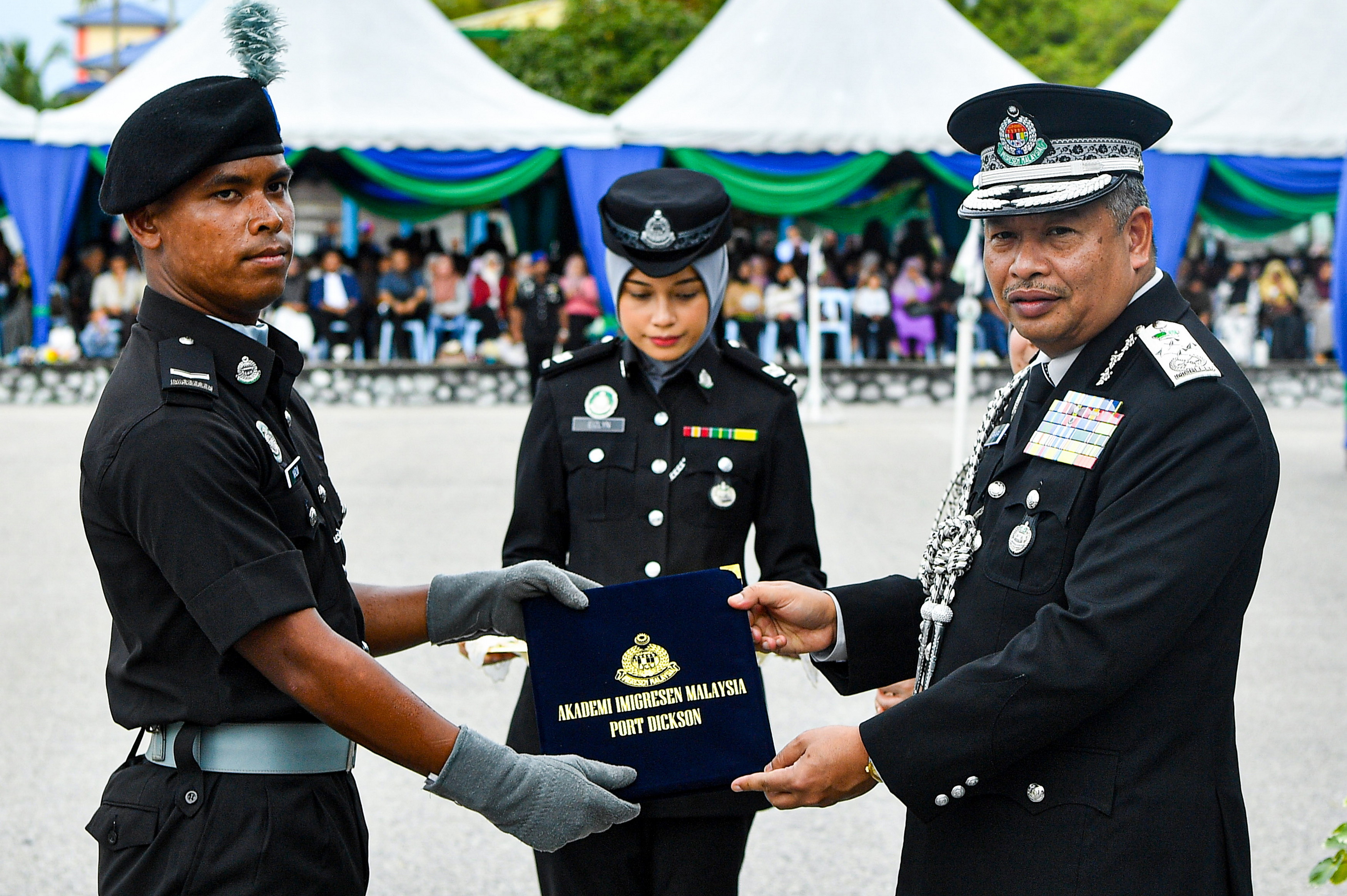 Immigration officers must uphold trust, integrity in duties — DG