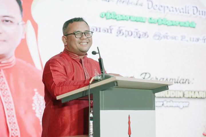 சிலாங்கூர் மாநிலத்தில் பக்கத்தான் ஆட்சியில் 300 ஆலயங்களுக்கு நிலப்பட்டா- மந்திரி புசார் தகவல்